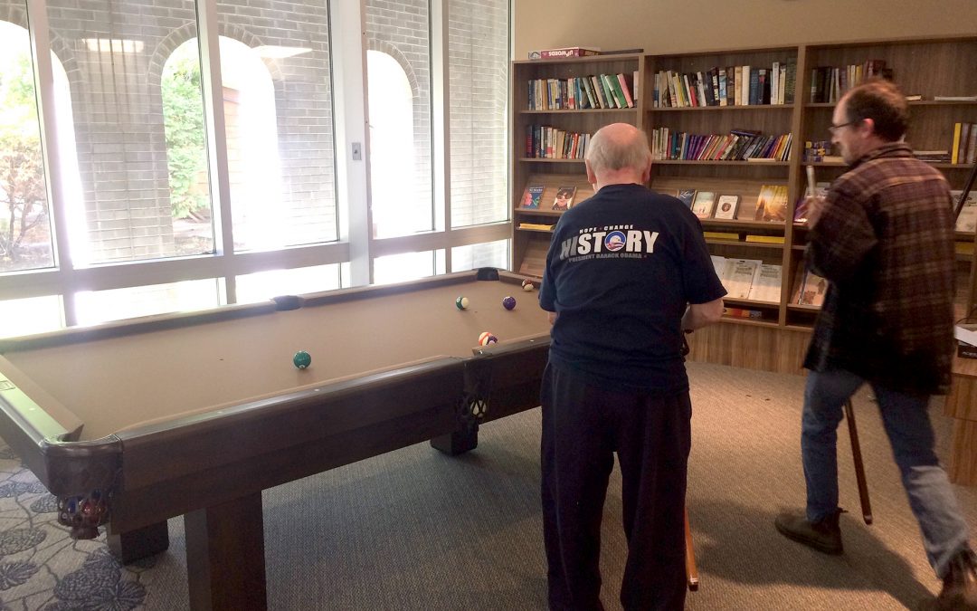Une table de billard pour aider à être bien